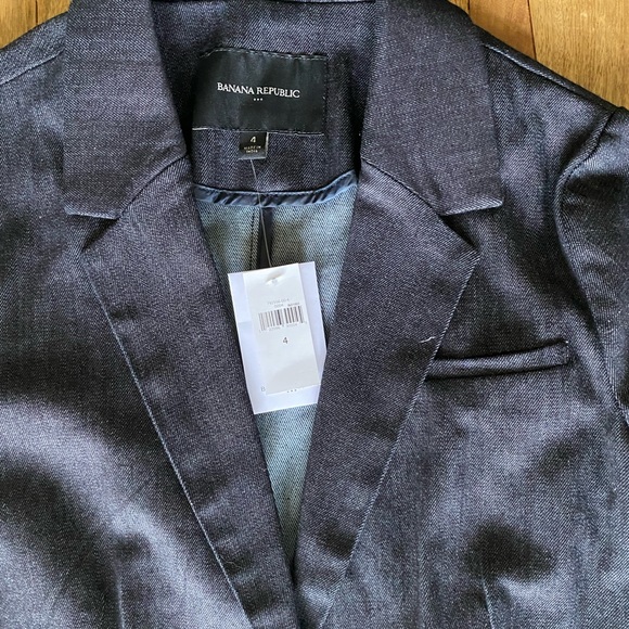 Banana Republic blue Jean blazer, size 4 - Picture 2 of 5